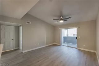 Photo #1: 2563656 Listing 