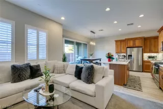 Photo #1: 2563677 Listing 