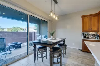 Photo #5: 2563677 Listing 