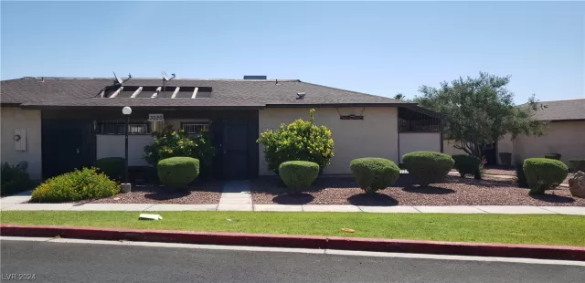 MLS: 2563756 Condo For Sale