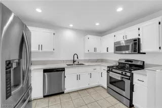 Photo #2: 2563784 Listing 