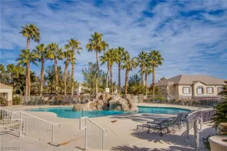 Photo #1: 2563789 Listing 