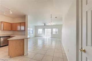 Photo #1: 2563803 Listing 