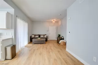 Photo #2: 2563809 Listing 