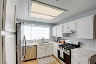 Photo #6: 2563809 Listing 