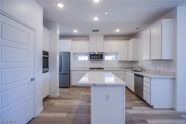 MLS: 2563827 Condo For Sale