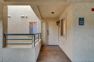 Photo #3: 2563840 Listing