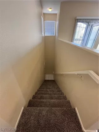 Photo #2: 2563876 Listing 