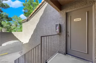 Photo #1: 2563883 Listing 