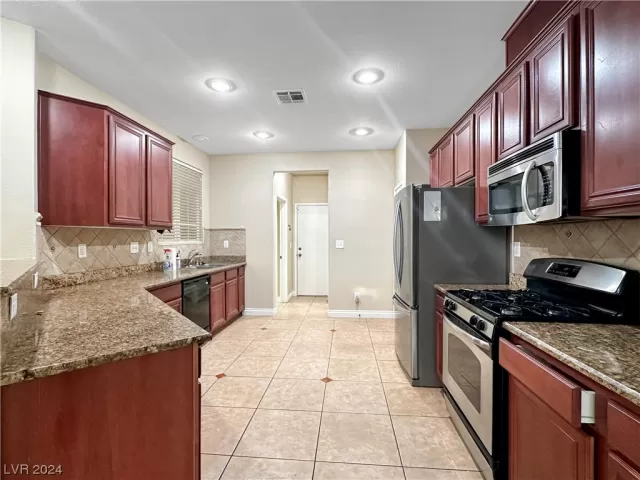 MLS: 2563899 Condo For Sale