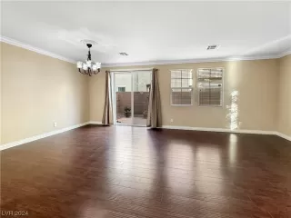 Photo #3: 2563899 Listing 