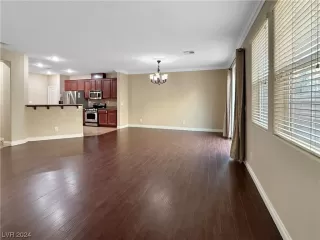 Photo #4: 2563899 Listing 