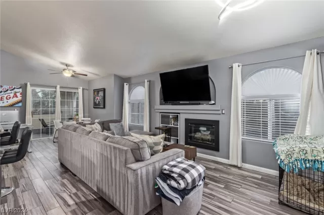 MLS: 2563909 Condo For Sale