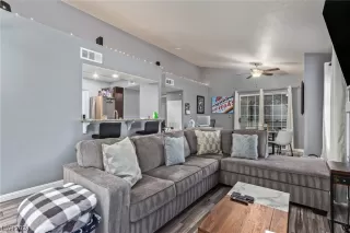 Photo #1: 2563909 Listing