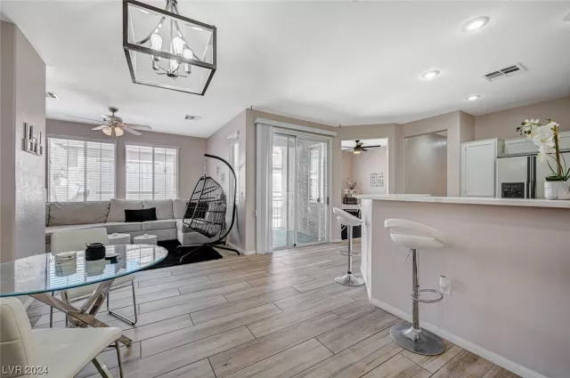 MLS: 2563923 Condo For Sale