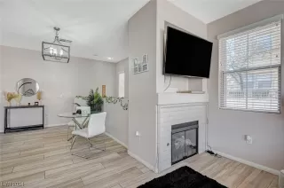 Photo #5: 2563923 Listing