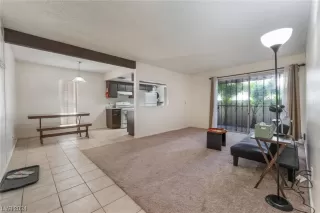 Photo #3: 2563940 Listing 