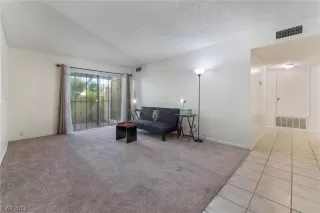 Photo #4: 2563940 Listing 