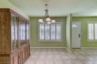 Photo #6: 2563945 Listing