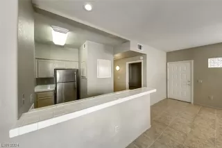 Photo #3: 2563954 Listing 