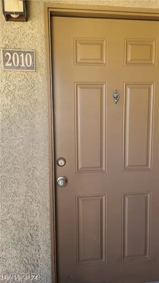 Photo #1: 2563959 Listing 