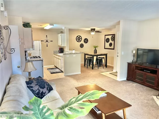 MLS: 2563973 Condo For Sale