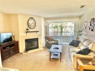 Photo #2: 2563973 Listing 