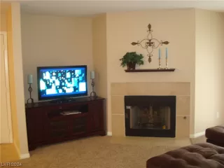 Photo #6: 2563973 Listing 