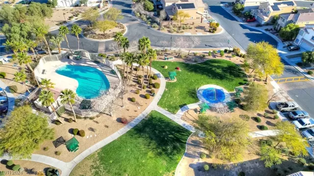 MLS: 2563983 Condo For Sale