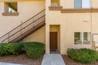 Photo #3: 2563990 Listing