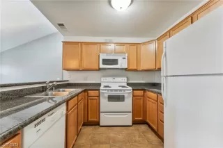 Photo #6: 2563995 Listing 