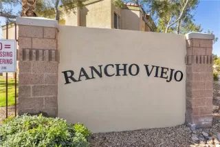 Photo #1: 2564008 Listing