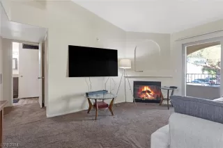 Photo #5: 2564008 Listing