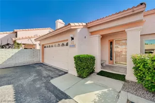 Photo #1: 2564011 Listing