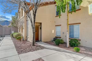 Photo #1: 2564027 Listing