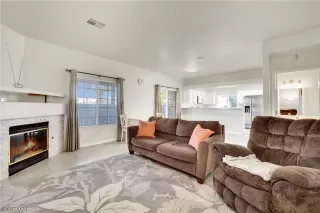 Photo #2: 2564028 Listing 