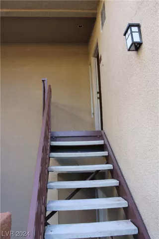 Photo #6: 2564031 Listing 