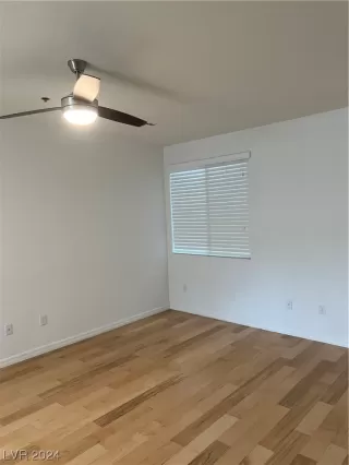 Photo #2: 2564037 Listing 