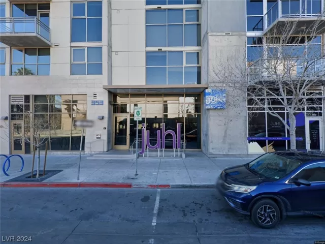 MLS: 2564041 Condo For Sale