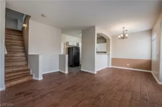 Photo #1: 2564062 Listing 
