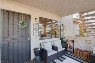 Photo #2: 2564075 Listing