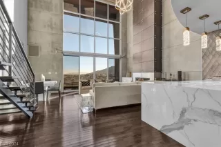 Photo #5: 2564090 Listing