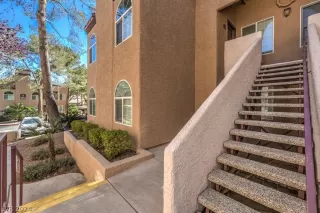 Photo #2: 2564091 Listing 