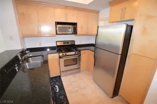 Photo #6: 2564115 Listing