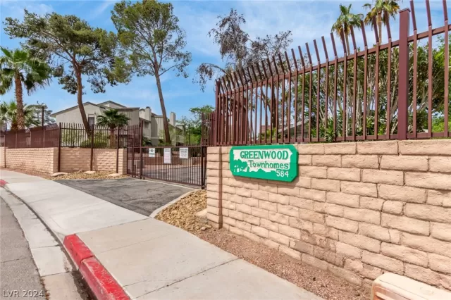 MLS: 2564150 Condo For Sale