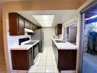 Photo #4: 2564151 Listing 