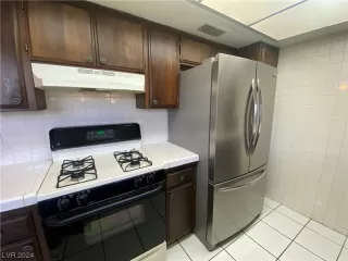 Photo #6: 2564151 Listing 