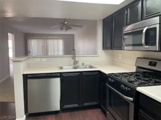 Photo #2: 2564184 Listing 