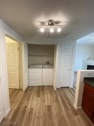 Photo #4: 2564222 Listing