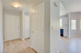 Photo #4: 2564260 Listing 